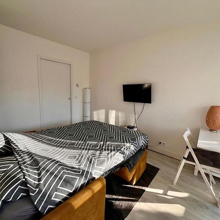 Hanahome 2 Adultes Parking Prive Business & Tourisme Le Chesnay  Εξωτερικό φωτογραφία